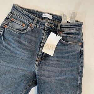Zara Stove Pipe Women’s Denim Slim Jeans